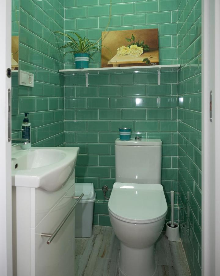 Malaga Casco Historico Apartment ภายนอก รูปภาพ